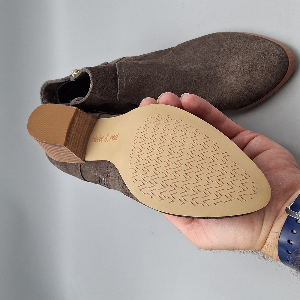 Violet & Red Carley Sz 7 Women's Zip up Bootie Heels - Picture 12 of 12